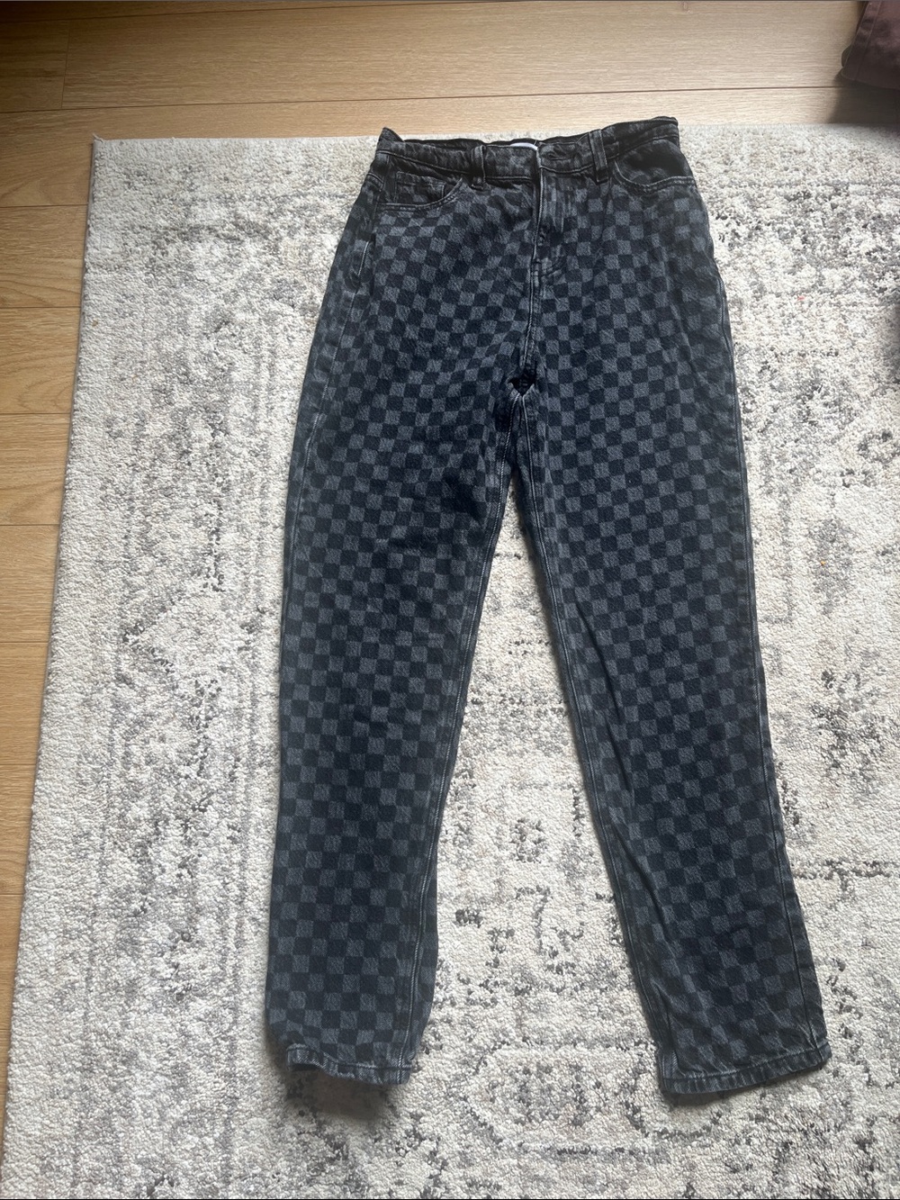 Women’s straight leg checkered jeans